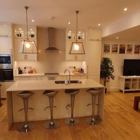 Luxury 2 Bed/Bath Apartment Next To Hyde Park Лондон Екстер'єр фото