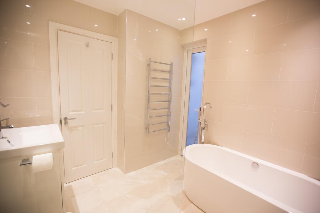 Luxury 2 Bed/Bath Apartment Next To Hyde Park Лондон Екстер'єр фото